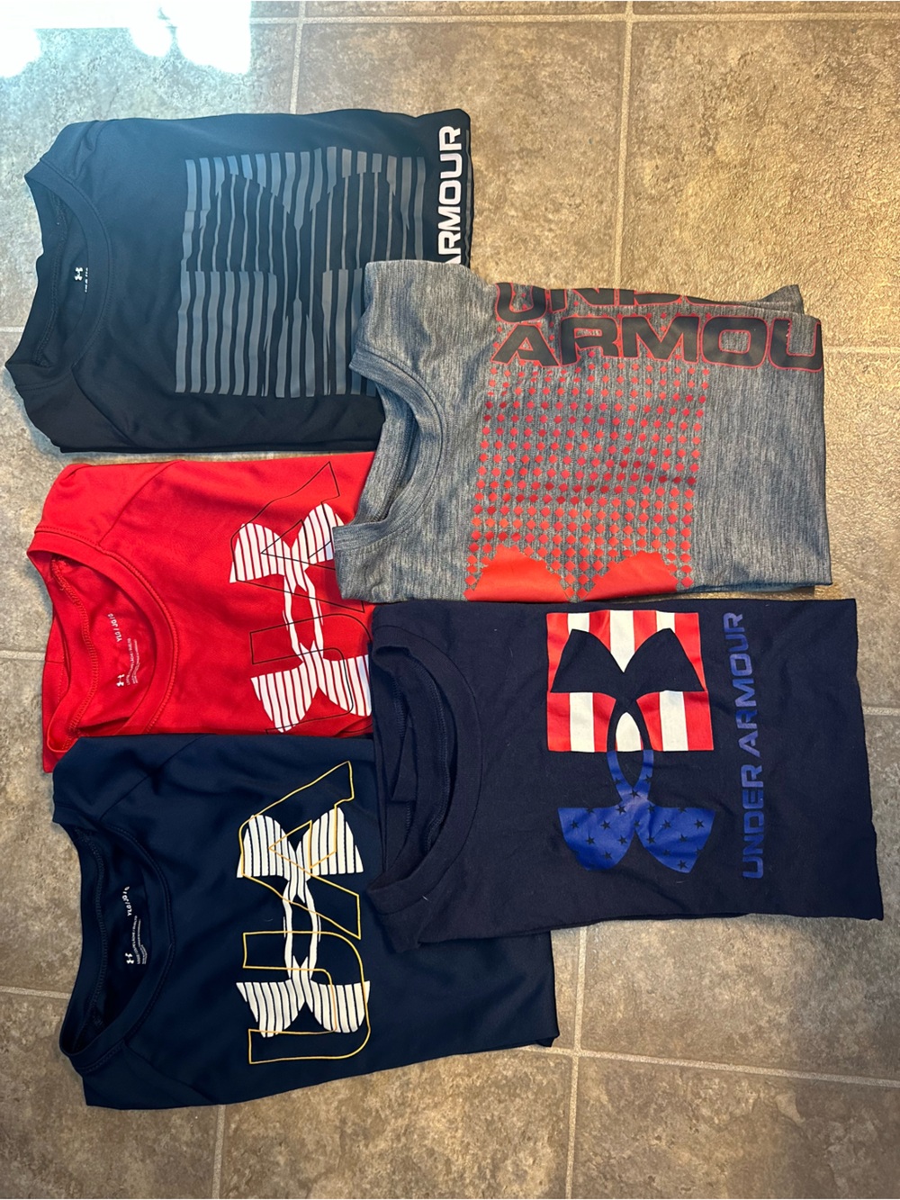 Under Armour Kids Short-Sleeve Logo Tees - Set of 5 Size Youth Large